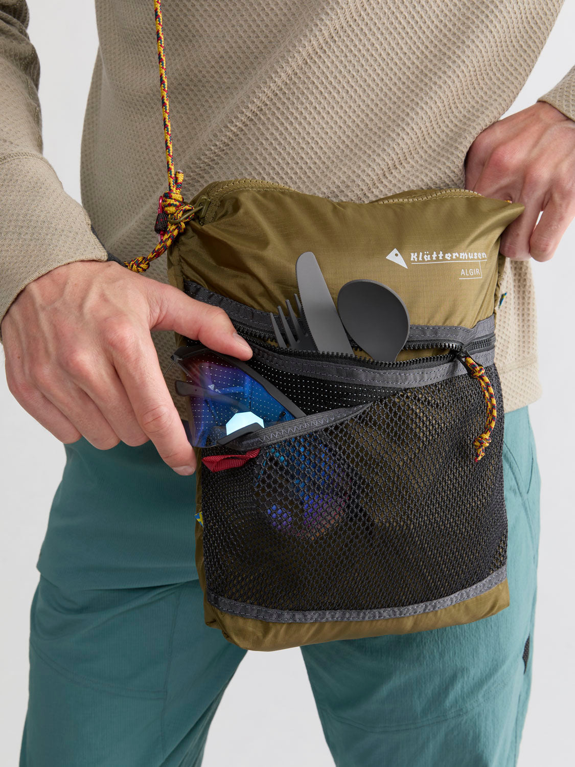 KLATTERMUSEN|Algir Multislots Bag
