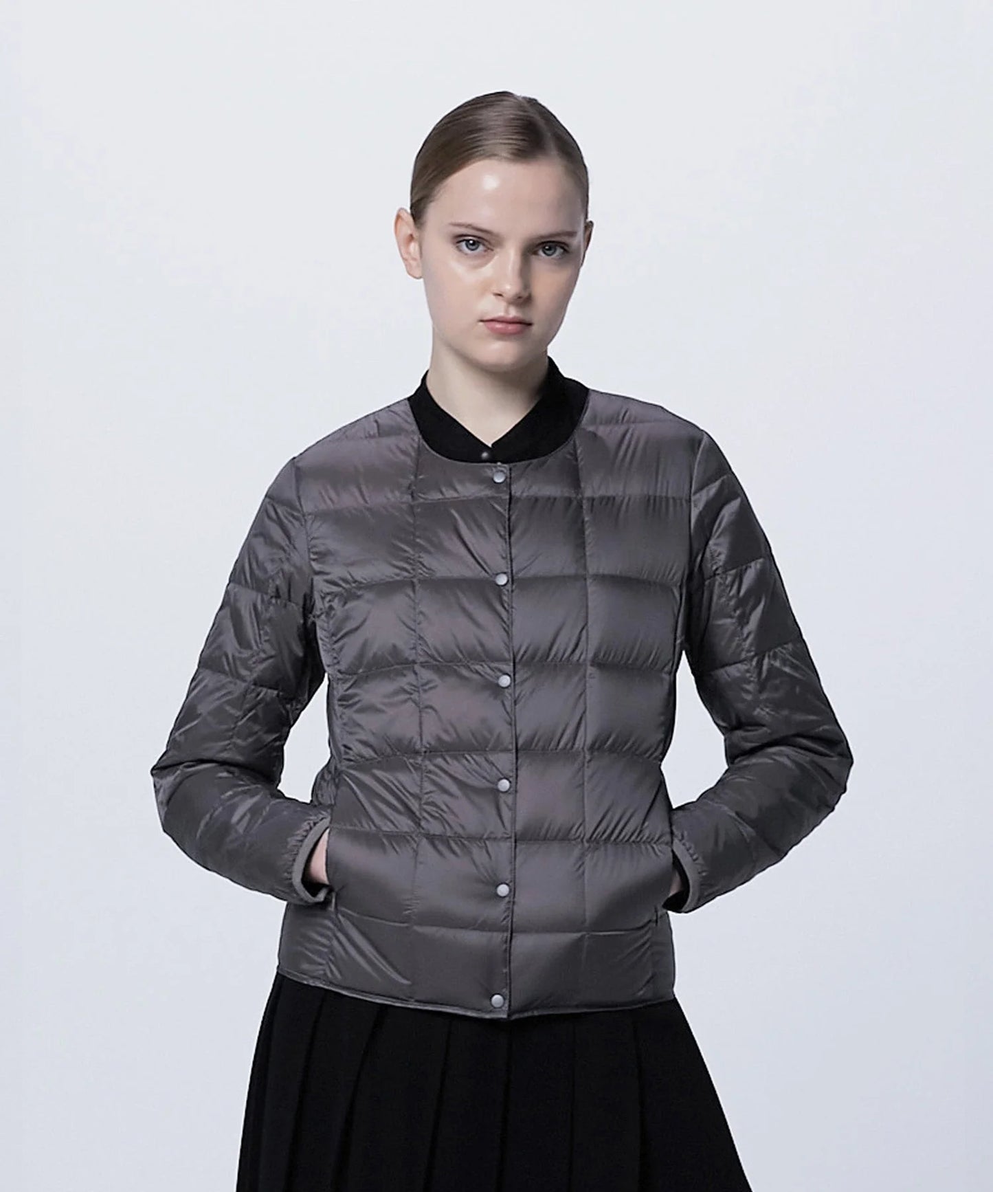TAION|【WOMEN】ベーシック クルーネックボタン インナーダウンジャケット