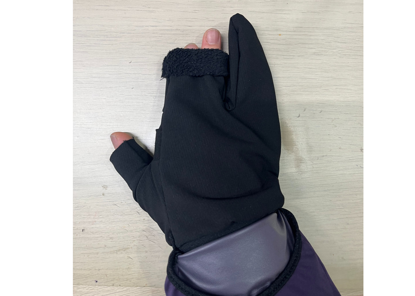 halo commodity|Duct Glove