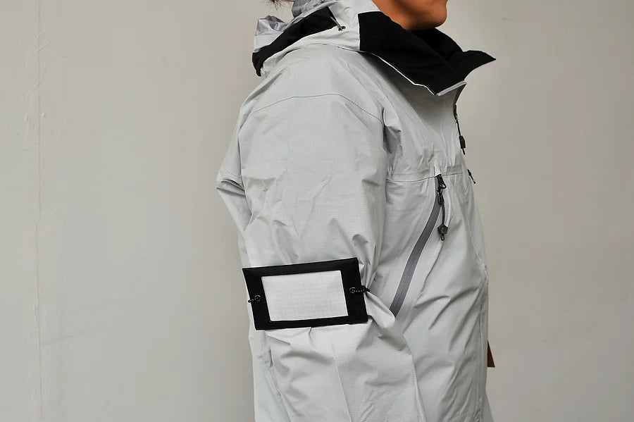 Shelt|Ticket holder