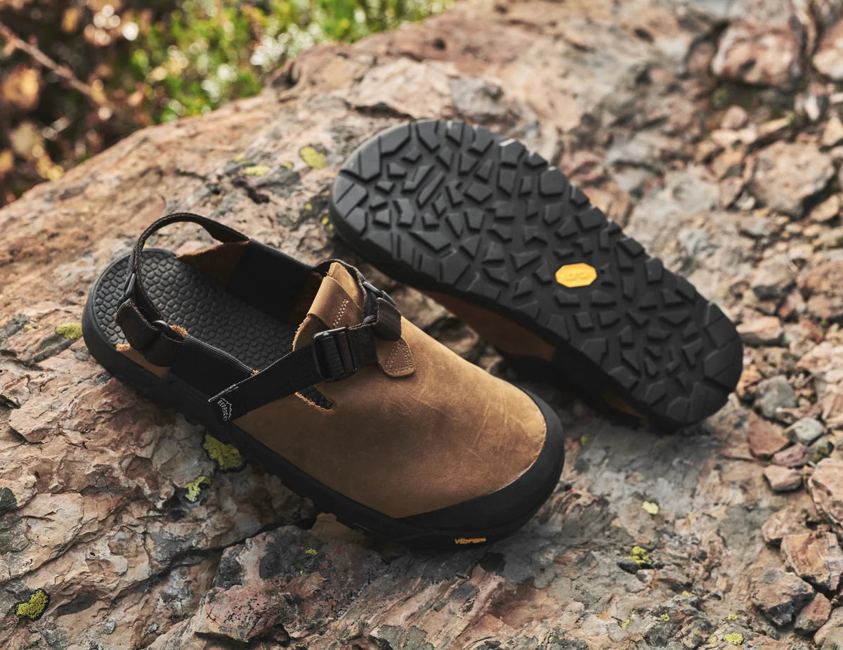 Bedrock Sandals|Mountain Clog Leather:Brown Upper / Brown Webbing
