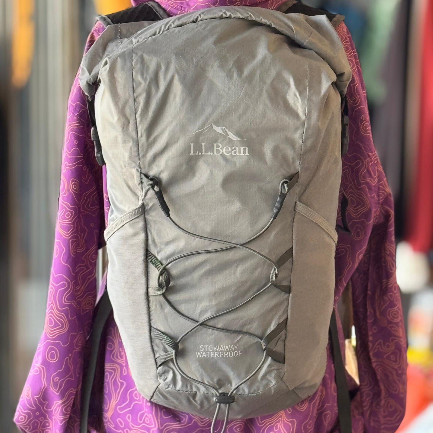 L.L. BEAN｜Waterproof Stowaway Day Pack