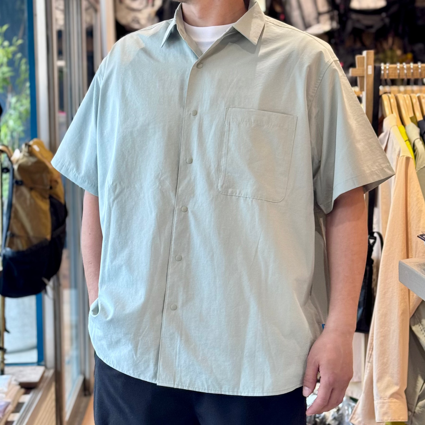 PAPERSKY WEAR｜HIKE&BIKE CAVE BIG HALF  SHIRT