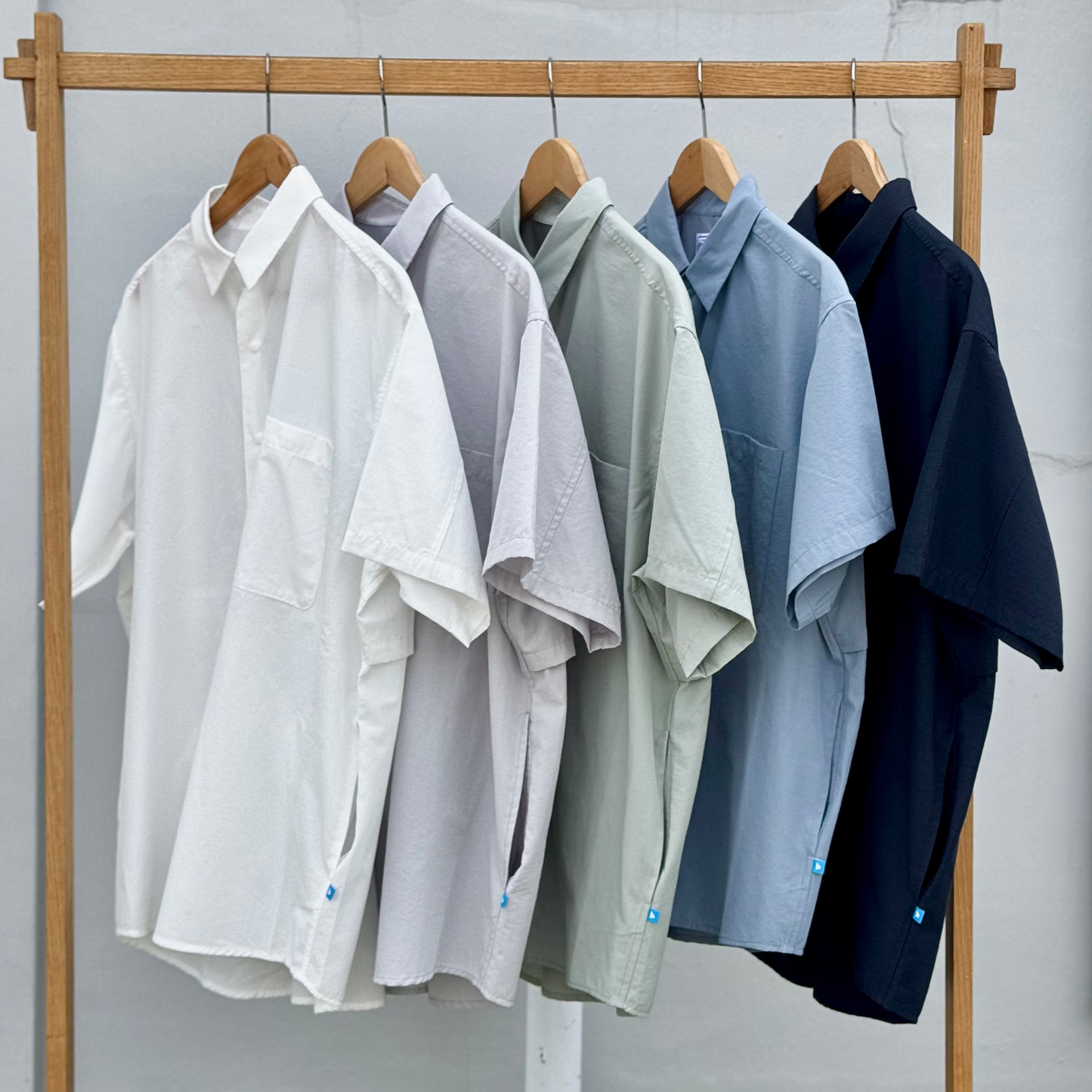 PAPERSKY WEAR｜HIKE&BIKE CAVE BIG HALF  SHIRT