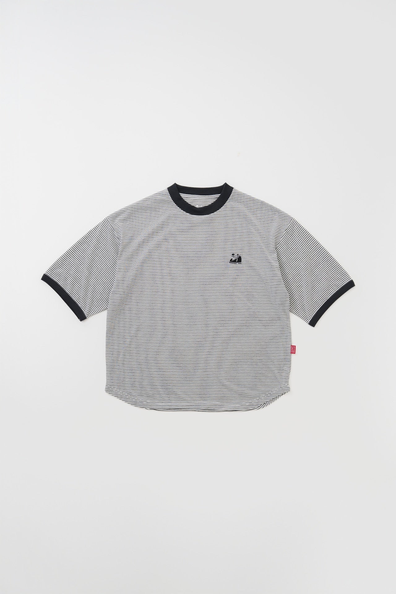 MOUNTAIN DAISY PRODUCTS｜Hike Border Tee