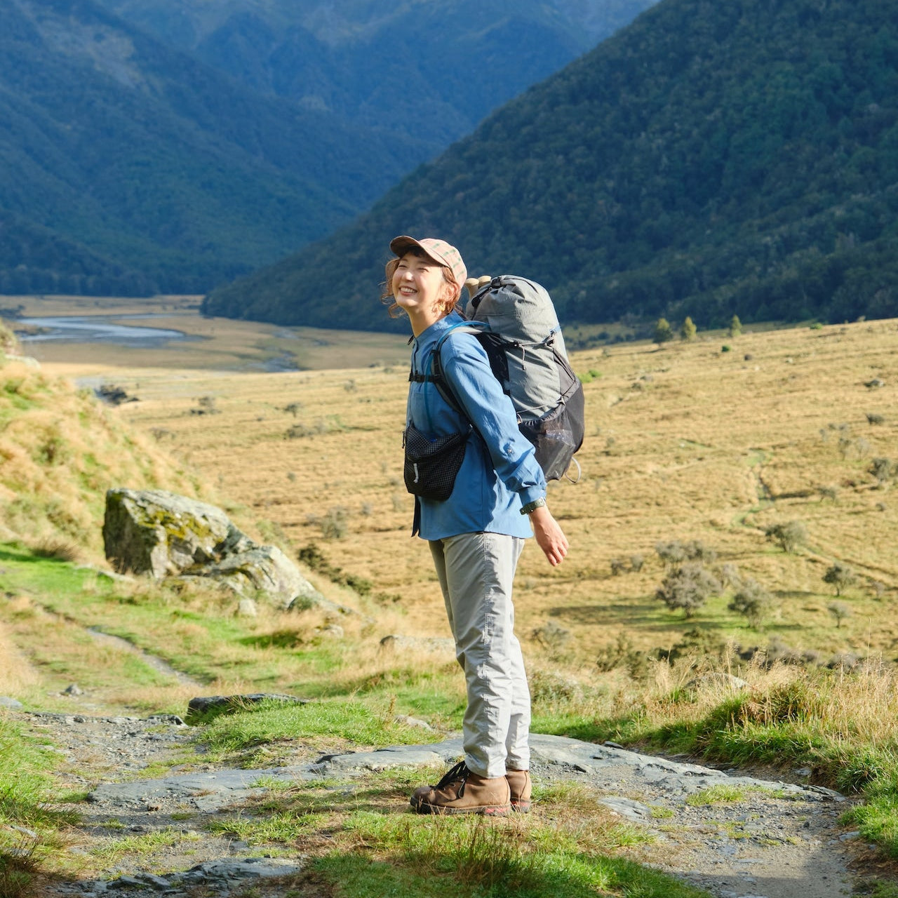 トップス MOUNTAIN DAISY PRODUCTS My Basic Shirt MOUNTAIN DAISY PRODUCTS｜My Basic Shirt – LUNETTES + 山の道具屋