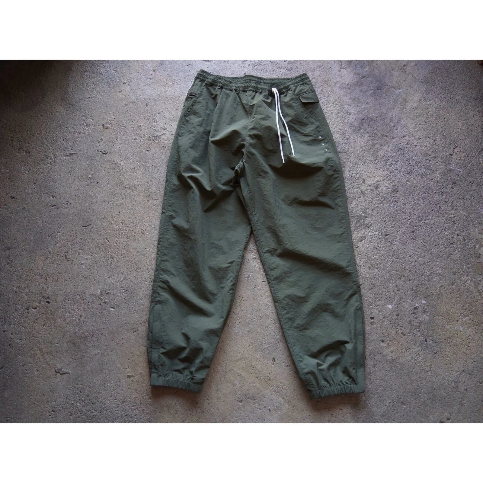 tarp to tarp迷迭香 NYLON HARVEST TRAINER 迷迭香 