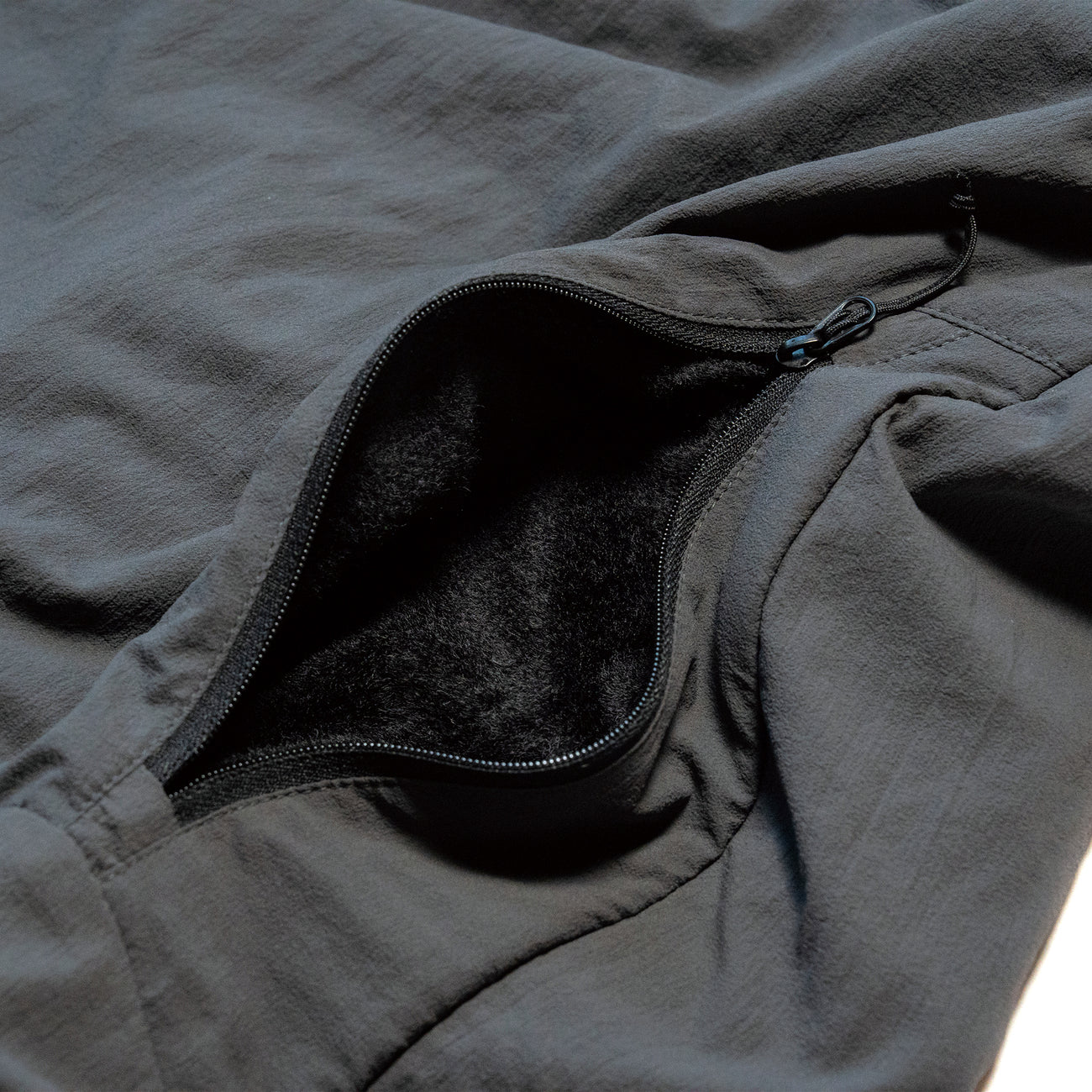 STATIC｜RADIANT CREW