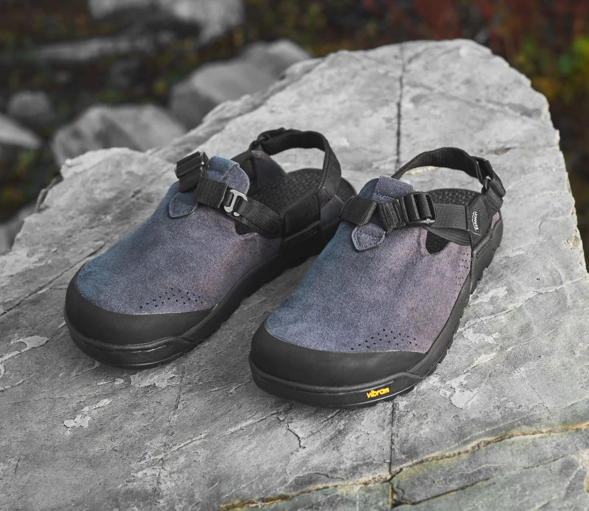 Bedrock Sandals｜Mountain Clog Synthetic：Gray Upper / Black Webbing
